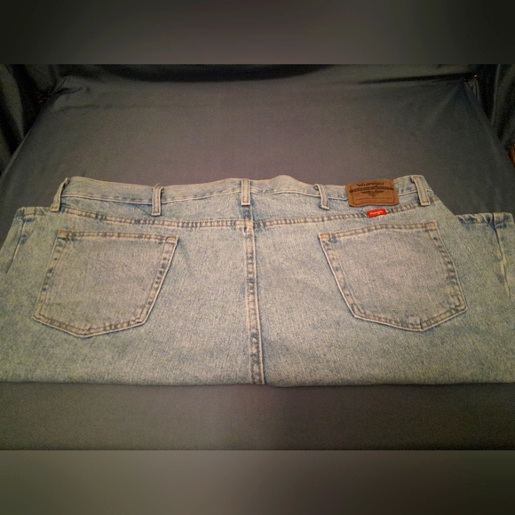 Wrangler Blue Jean Shorts Relaxed Fit - Picture 3 of 10